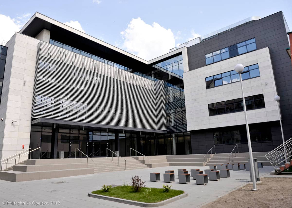 Опольский политехнический университет галерея - 1