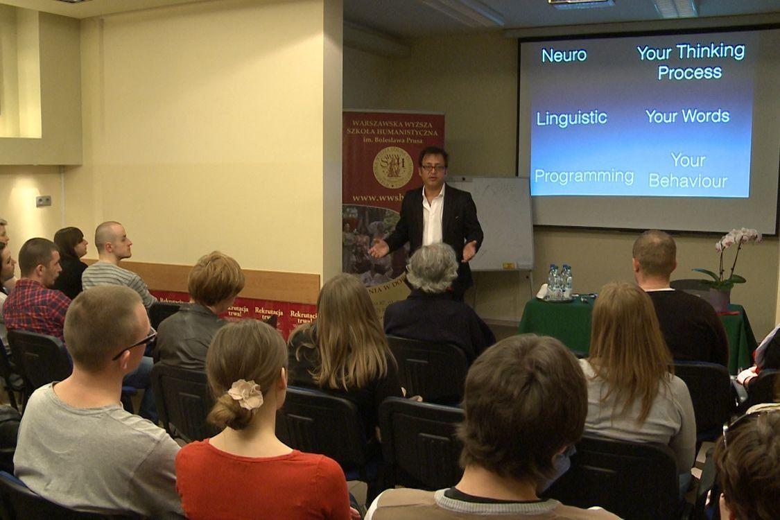 Высшая школа гуманитарных наук им Болеслава Пруса в Варшаве галерея -3